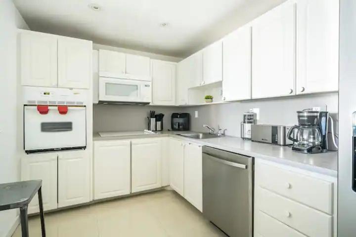 Ocean Reserve Sunny Isles 11Th Str-02330 Apartment ไมอามีบีช ภายนอก รูปภาพ